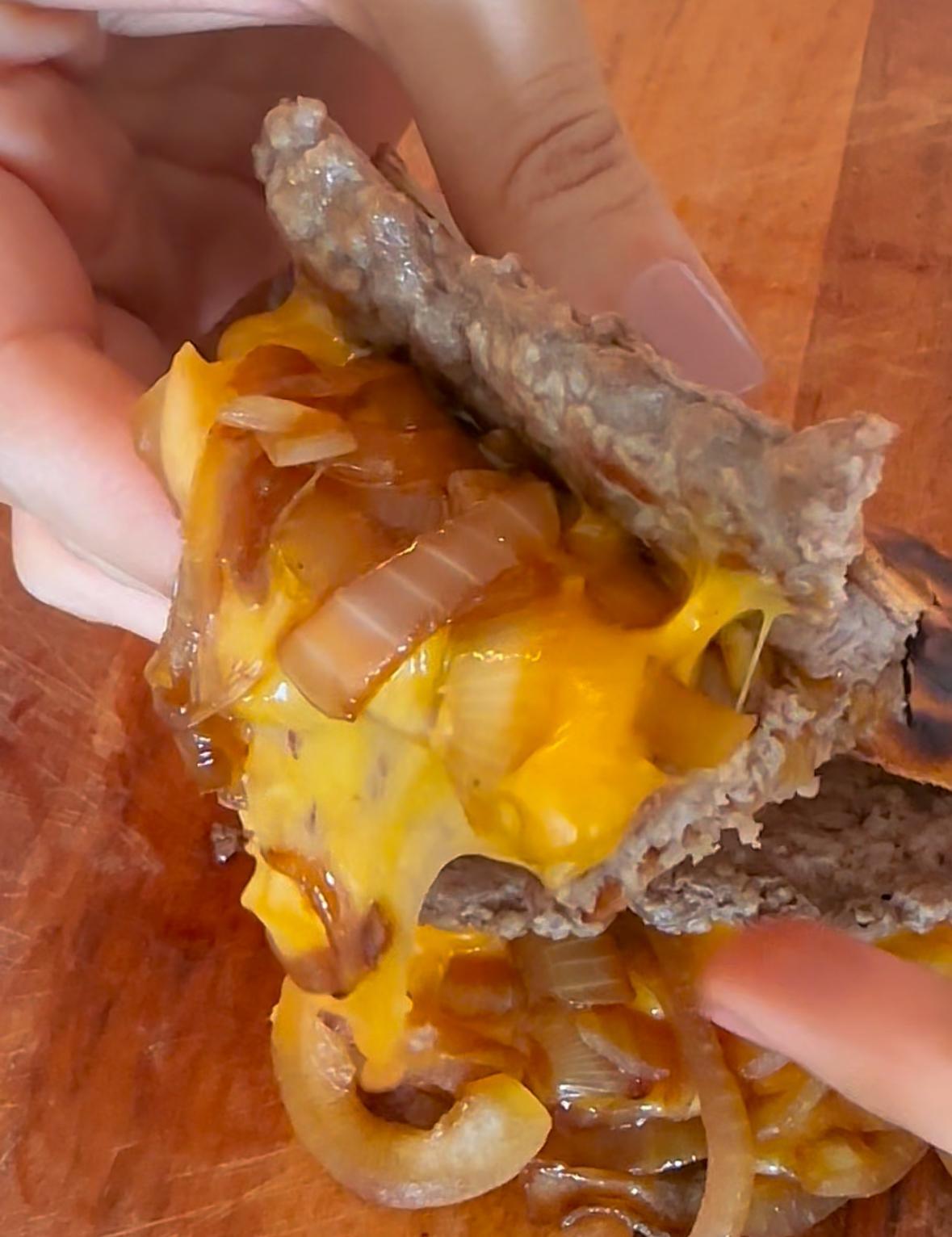 Cheddar Mc Melt Fit