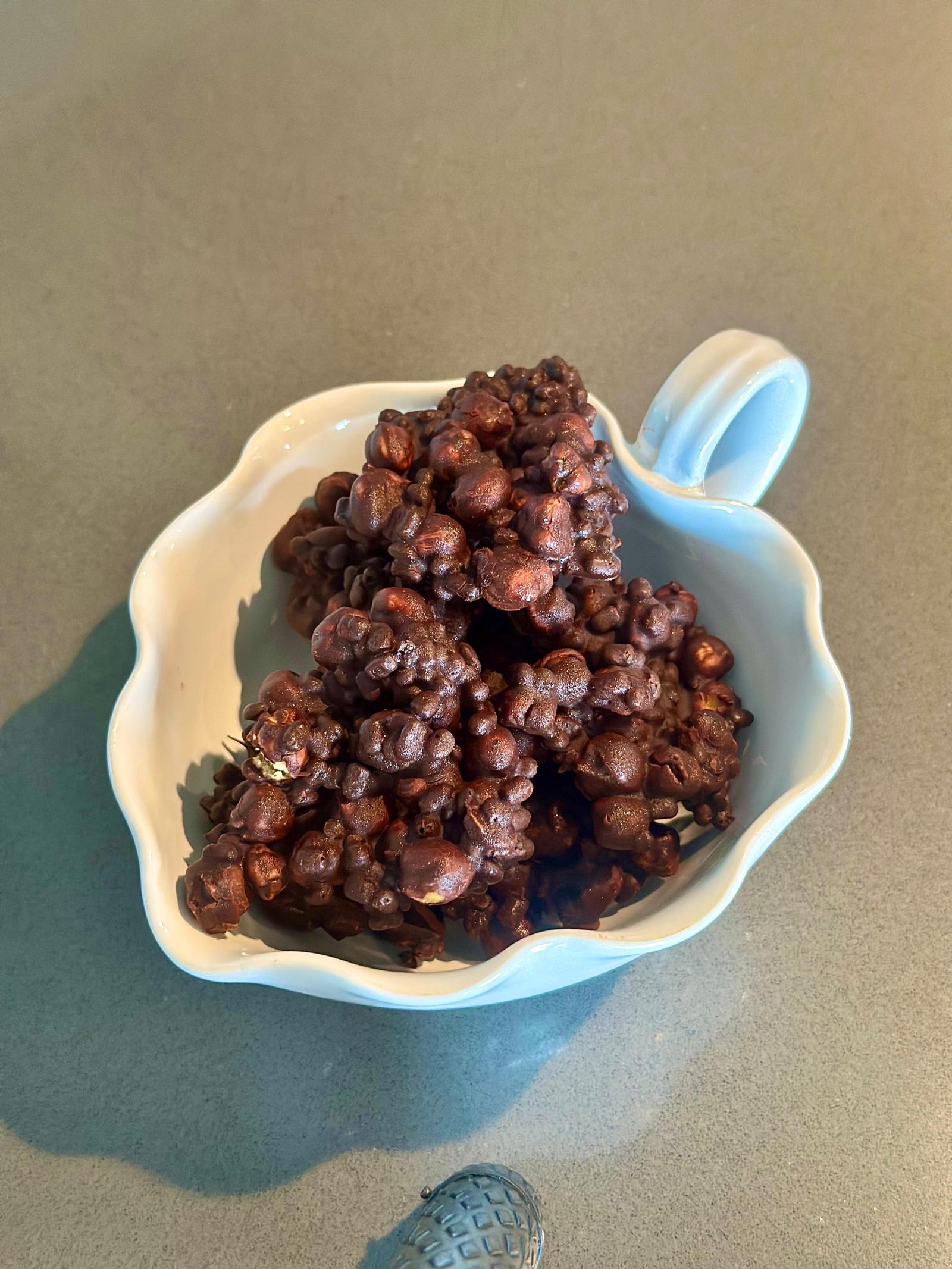 Crocante de Chocolate Proteico (ingrediente surpresa!)